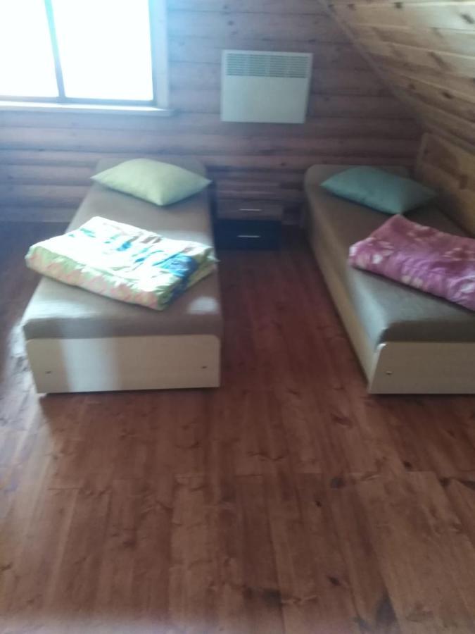 Viesu Maja Manturi Hotell Peipini Exteriör bild