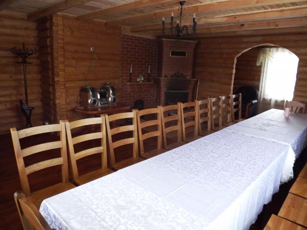 Viesu Maja Manturi Hotell Peipini Exteriör bild