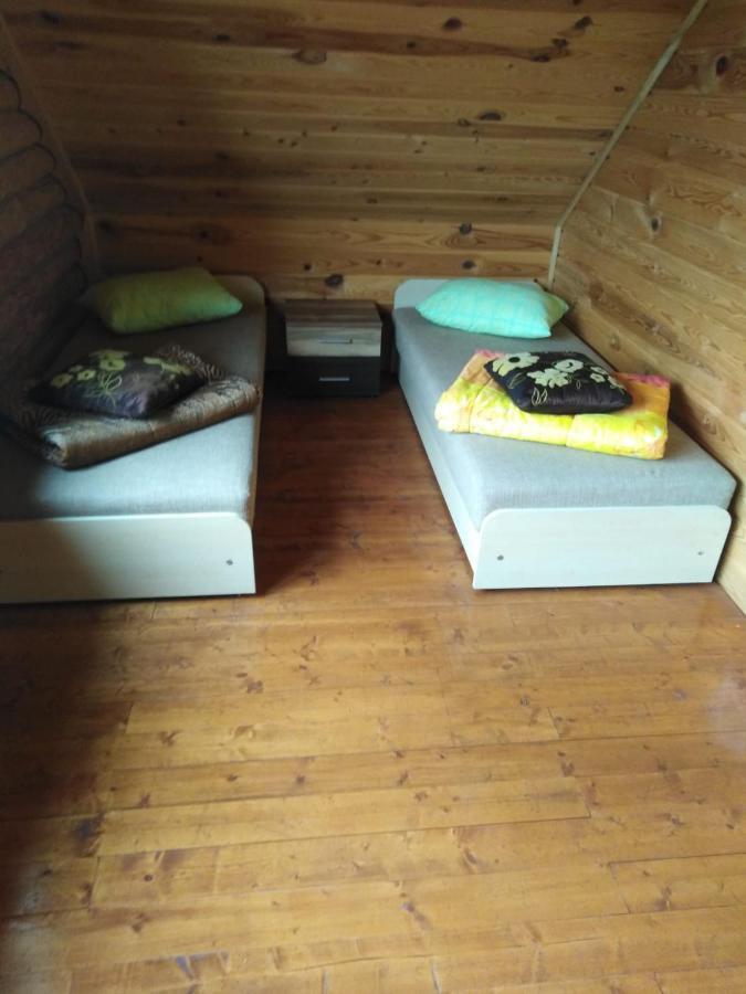 Viesu Maja Manturi Hotell Peipini Exteriör bild