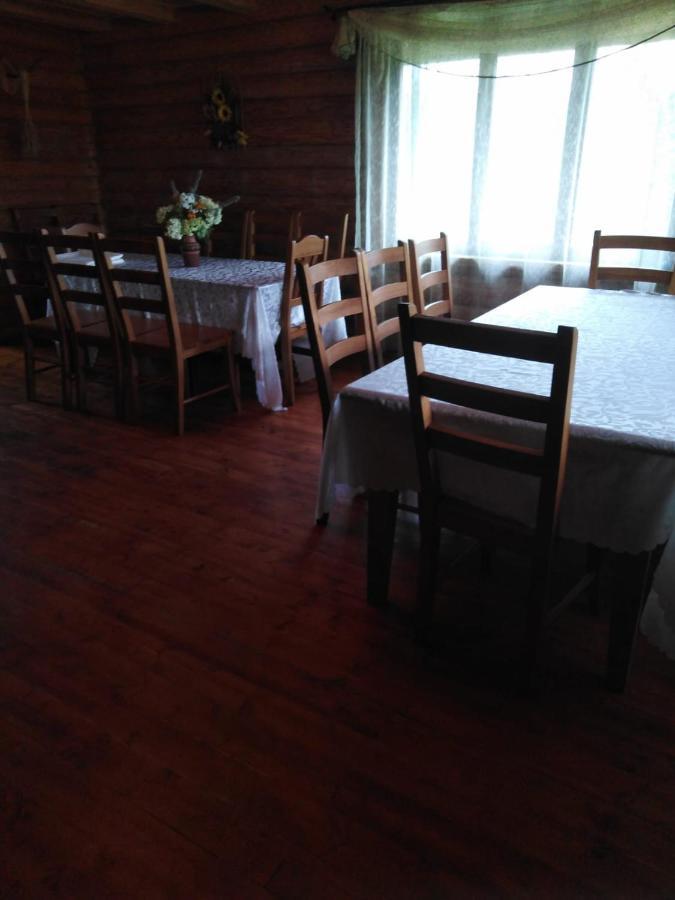 Viesu Maja Manturi Hotell Peipini Exteriör bild